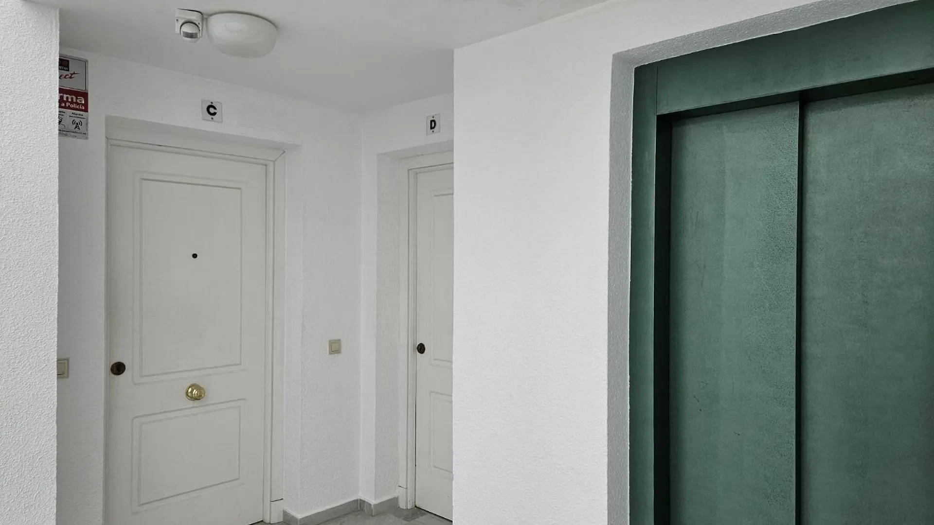 Ref. 88 Casa Mercedes Zahara de los Atunes 0*,