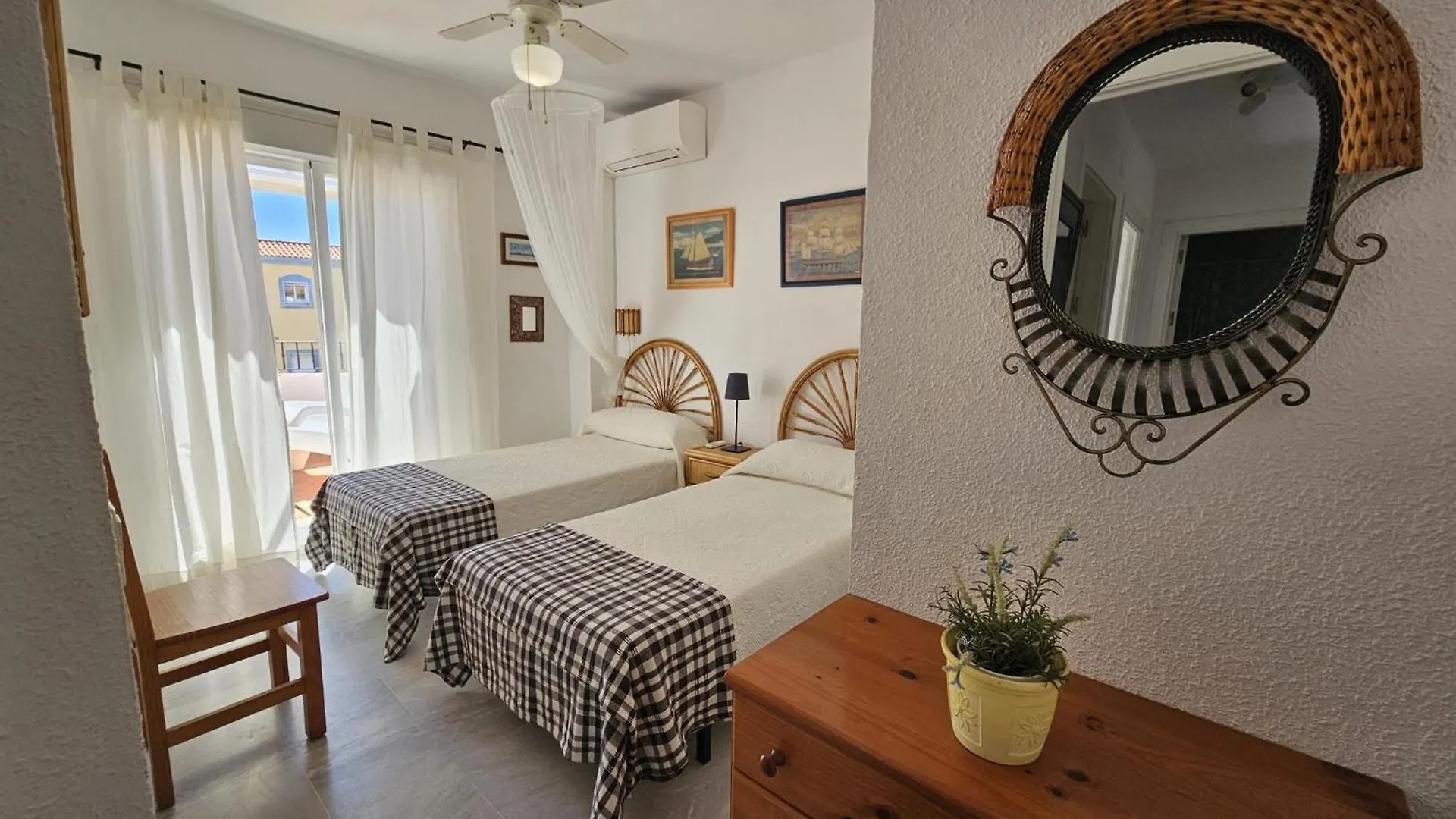 Ref. 88 Casa Mercedes Zahara de los Atunes España